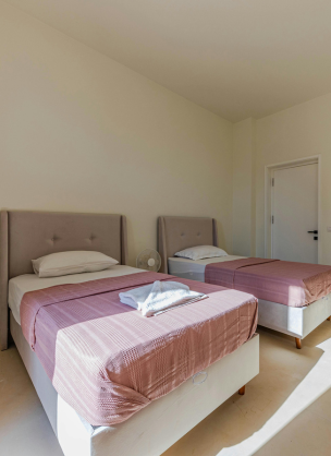 Emirance Holiday Homes